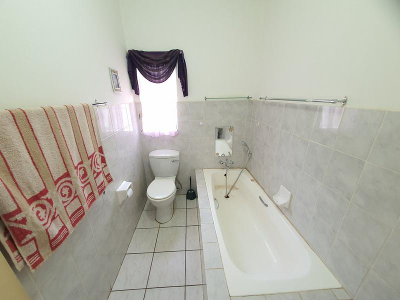 2 Bedroom Property for Sale in Theresa Park Gauteng