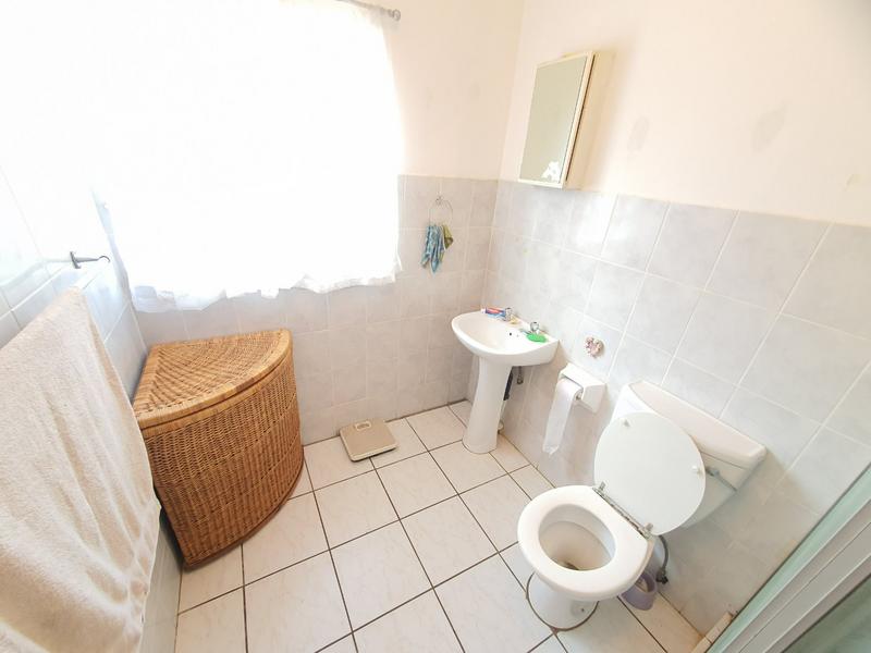 2 Bedroom Property for Sale in Theresa Park Gauteng