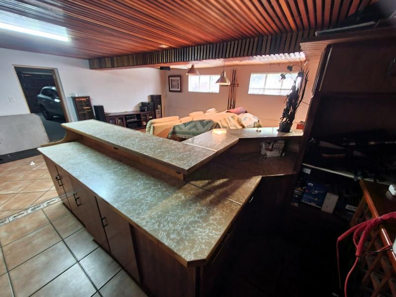 5 Bedroom Property for Sale in Wonderboom Gauteng