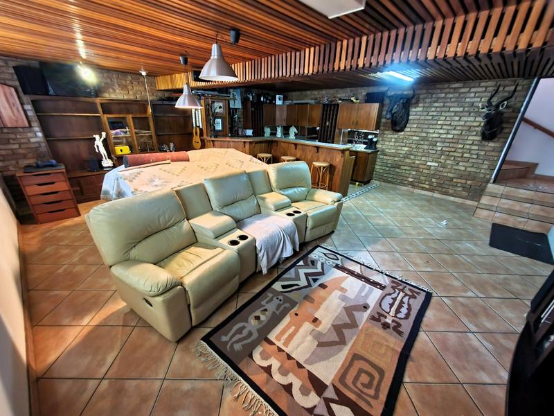 5 Bedroom Property for Sale in Wonderboom Gauteng