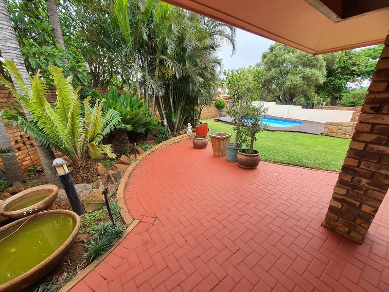 5 Bedroom Property for Sale in Wonderboom Gauteng