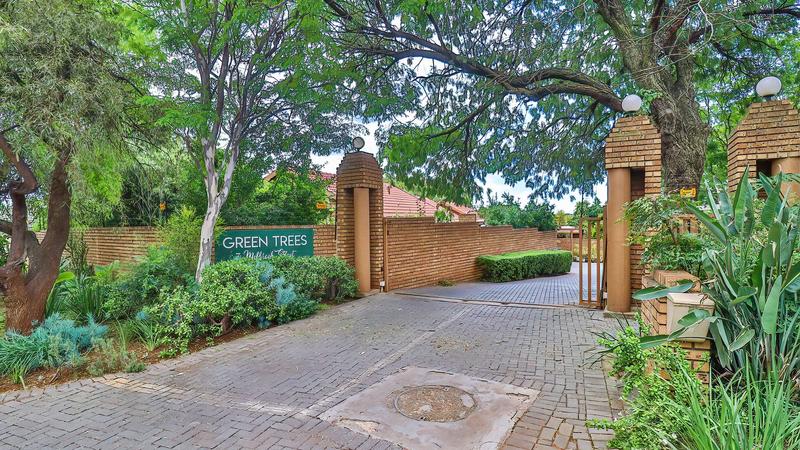 2 Bedroom Property for Sale in Highveld Gauteng