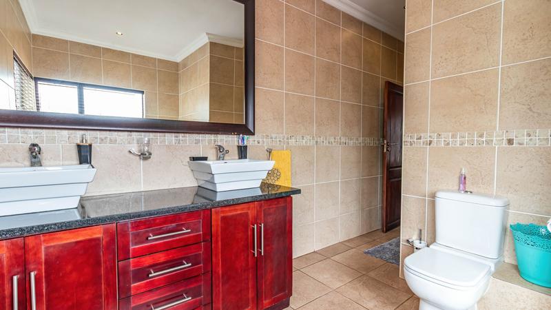3 Bedroom Property for Sale in Midlands Estate Gauteng