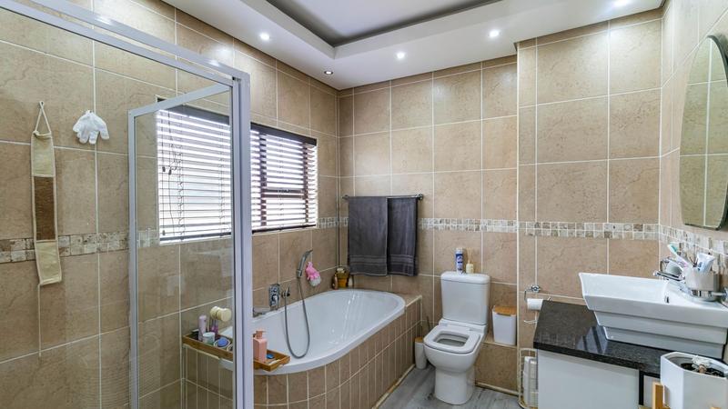 3 Bedroom Property for Sale in Midlands Estate Gauteng