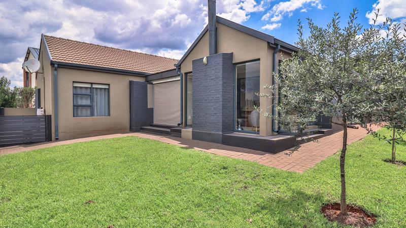 3 Bedroom Property for Sale in Midstream Meadows Gauteng