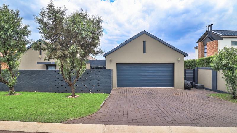3 Bedroom Property for Sale in Midstream Meadows Gauteng