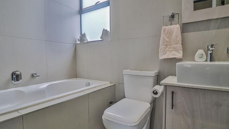 3 Bedroom Property for Sale in Midstream Meadows Gauteng