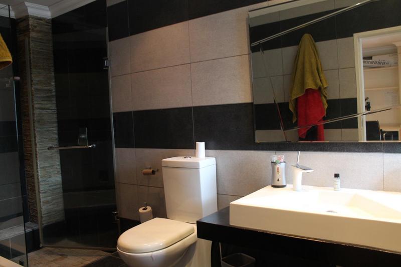 3 Bedroom Property for Sale in Bruma Gauteng