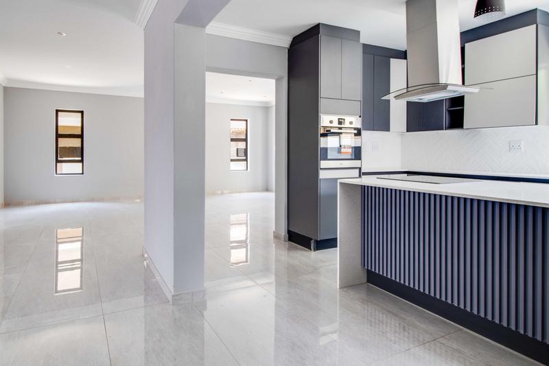 4 Bedroom Property for Sale in Ruimsig Gauteng