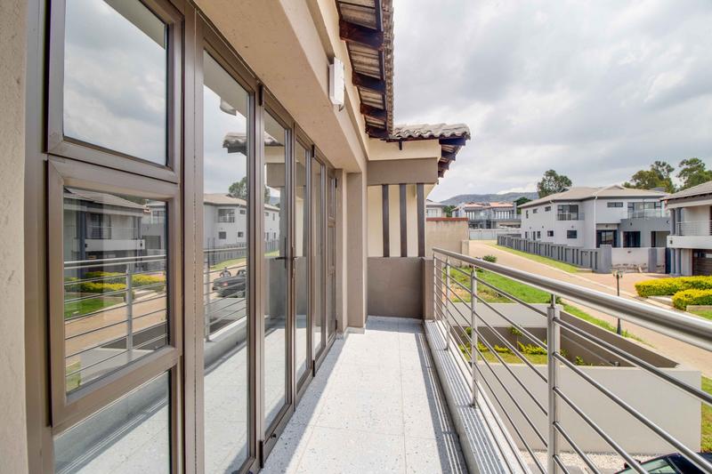 4 Bedroom Property for Sale in Ruimsig Gauteng