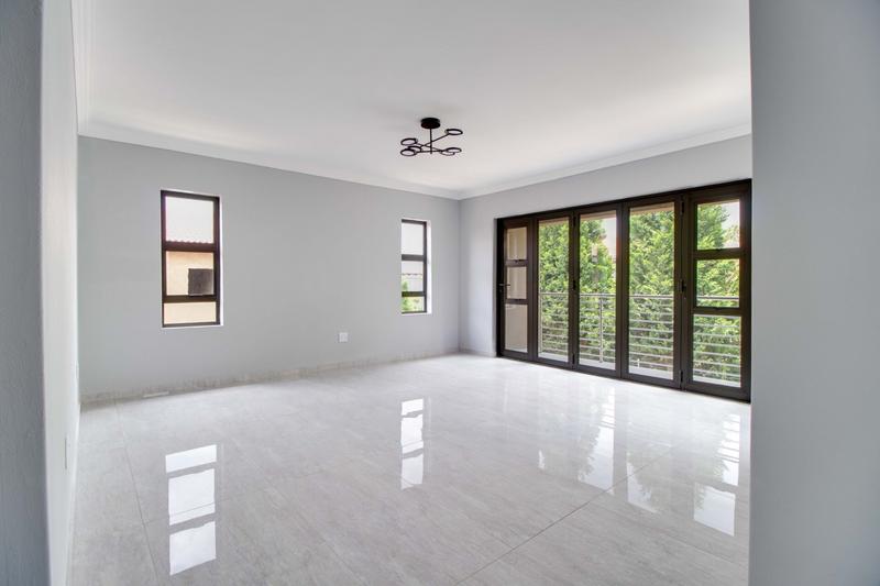 4 Bedroom Property for Sale in Ruimsig Gauteng