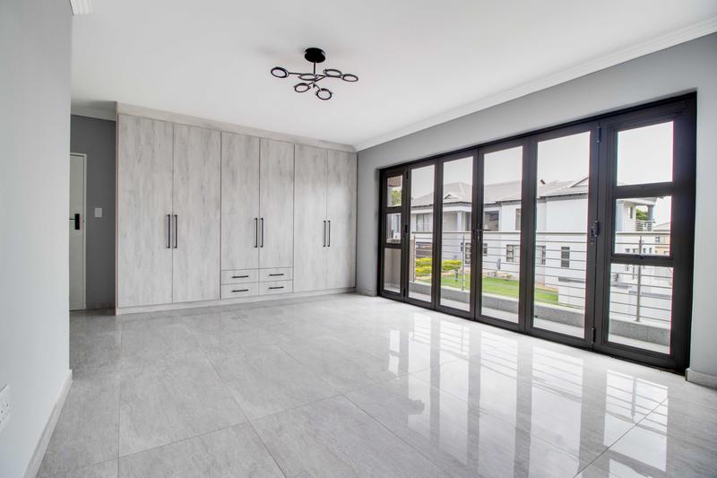 4 Bedroom Property for Sale in Ruimsig Gauteng