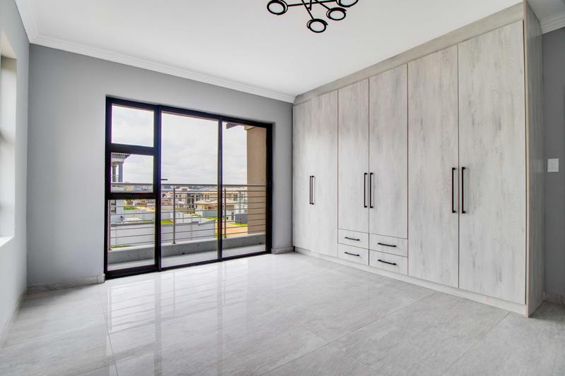 4 Bedroom Property for Sale in Ruimsig Gauteng