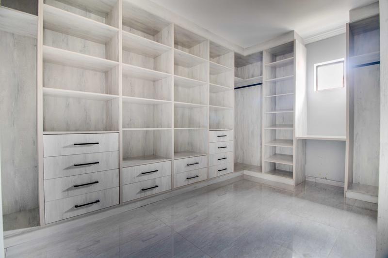 4 Bedroom Property for Sale in Ruimsig Gauteng