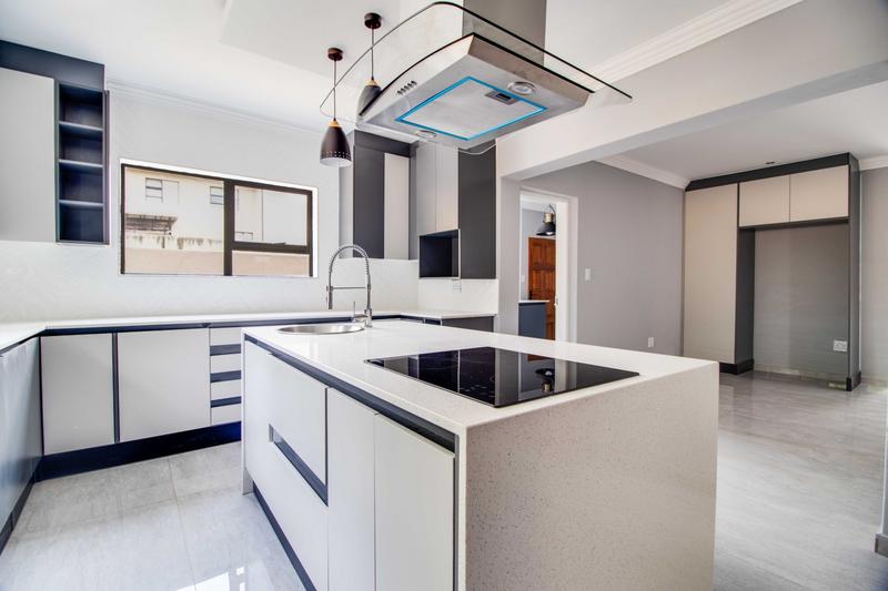 4 Bedroom Property for Sale in Ruimsig Gauteng