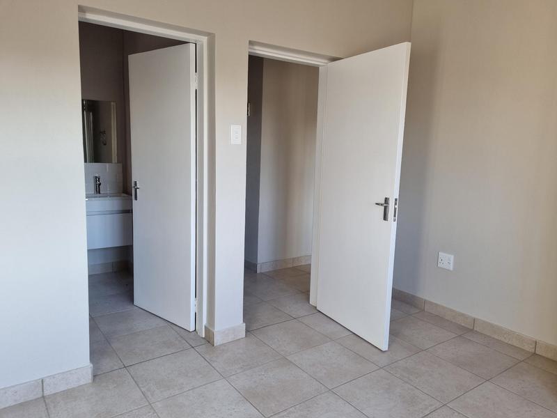 2 Bedroom Property for Sale in Bergbron Gauteng