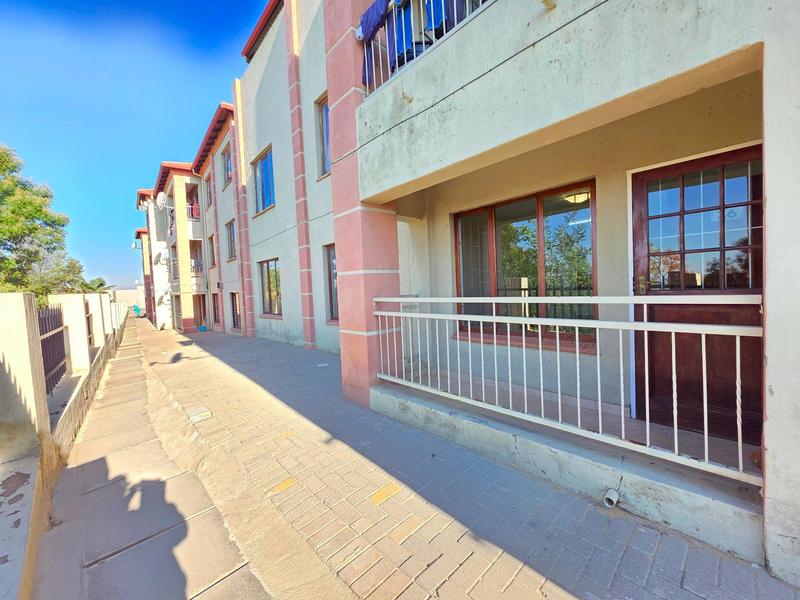 3 Bedroom Property for Sale in Constantia Kloof Gauteng