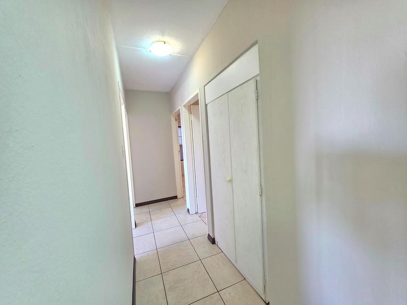 3 Bedroom Property for Sale in Constantia Kloof Gauteng