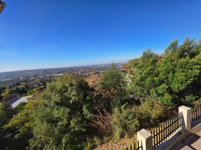 3 Bedroom Property for Sale in Constantia Kloof Gauteng