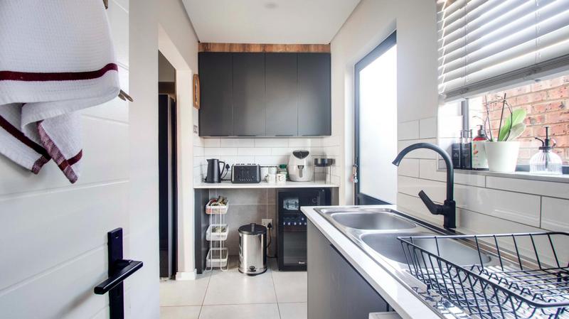 2 Bedroom Property for Sale in Krugersdorp North Gauteng