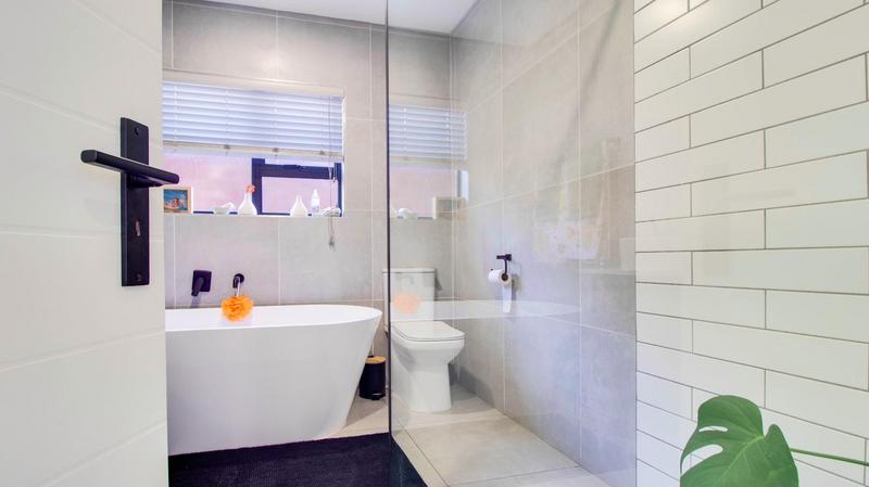 2 Bedroom Property for Sale in Krugersdorp North Gauteng