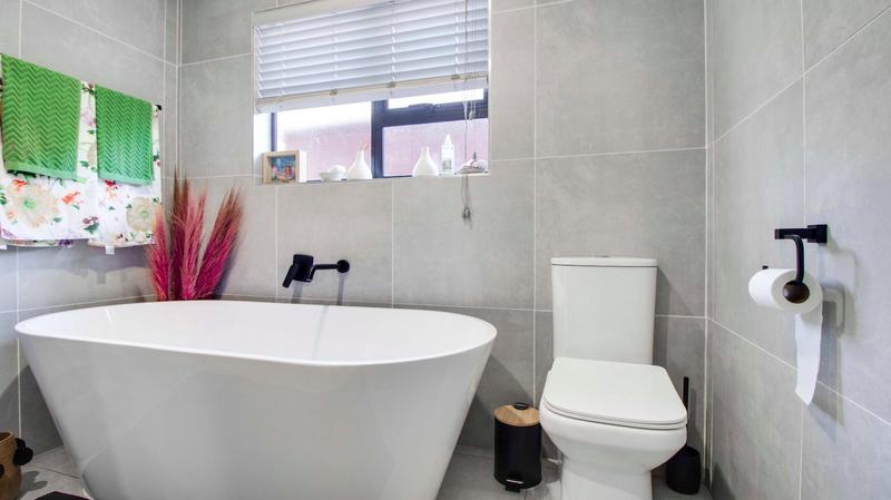 2 Bedroom Property for Sale in Krugersdorp North Gauteng