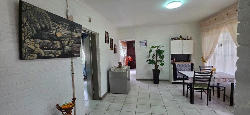 5 Bedroom Property for Sale in Muldersdrift Gauteng