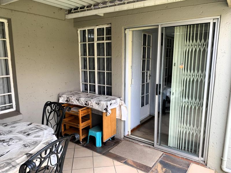 2 Bedroom Property for Sale in Freeway Park Gauteng