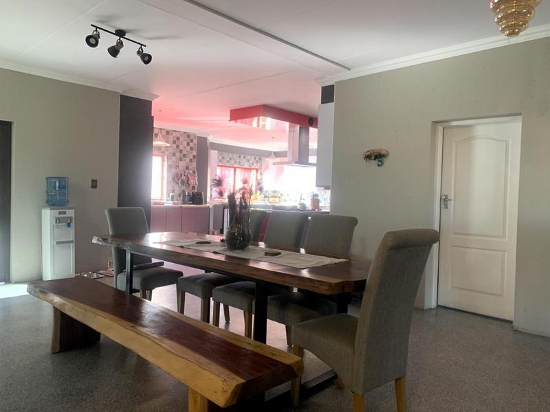 6 Bedroom Property for Sale in Sunward Park Gauteng