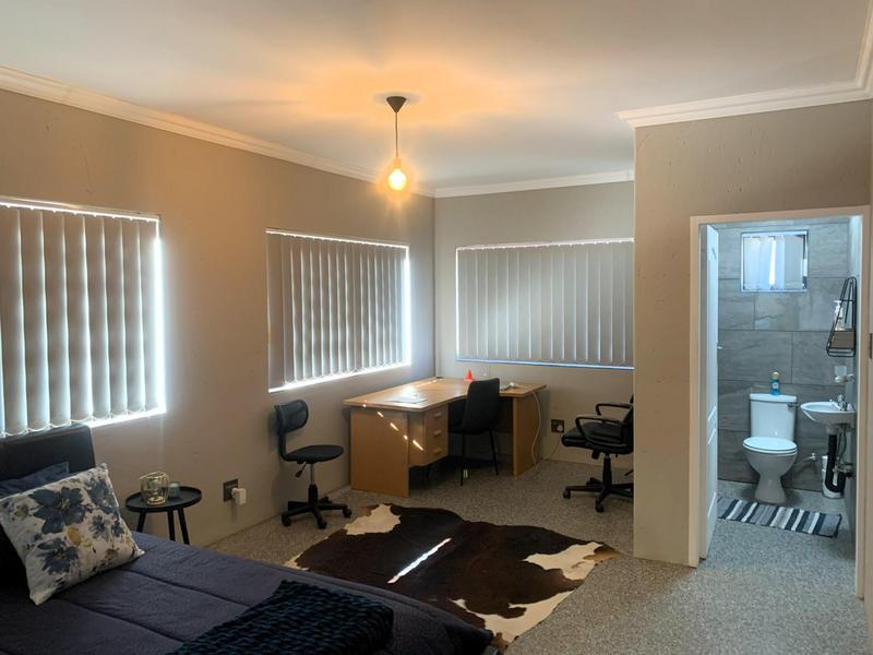 6 Bedroom Property for Sale in Sunward Park Gauteng