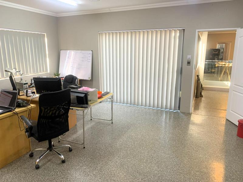 6 Bedroom Property for Sale in Sunward Park Gauteng