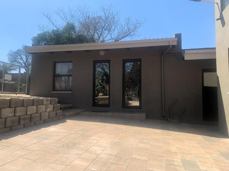 6 Bedroom Property for Sale in Sunward Park Gauteng