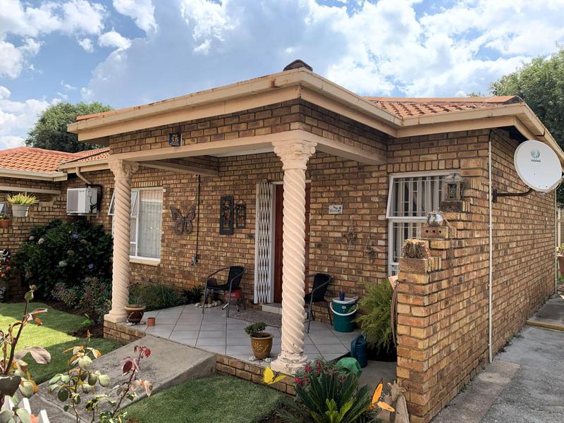 1 Bedroom Property for Sale in Van Dyk Park Gauteng