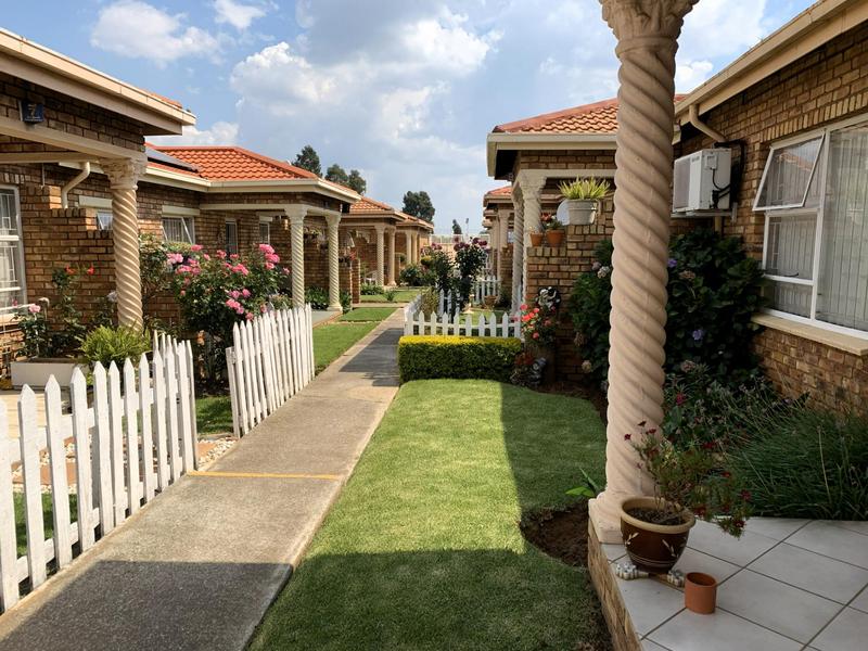 1 Bedroom Property for Sale in Van Dyk Park Gauteng