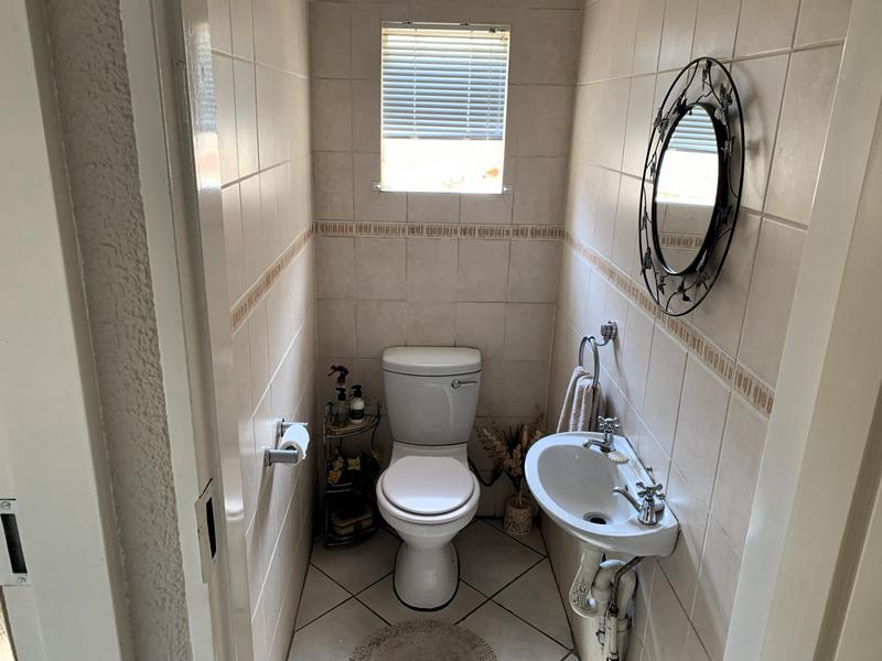 1 Bedroom Property for Sale in Van Dyk Park Gauteng
