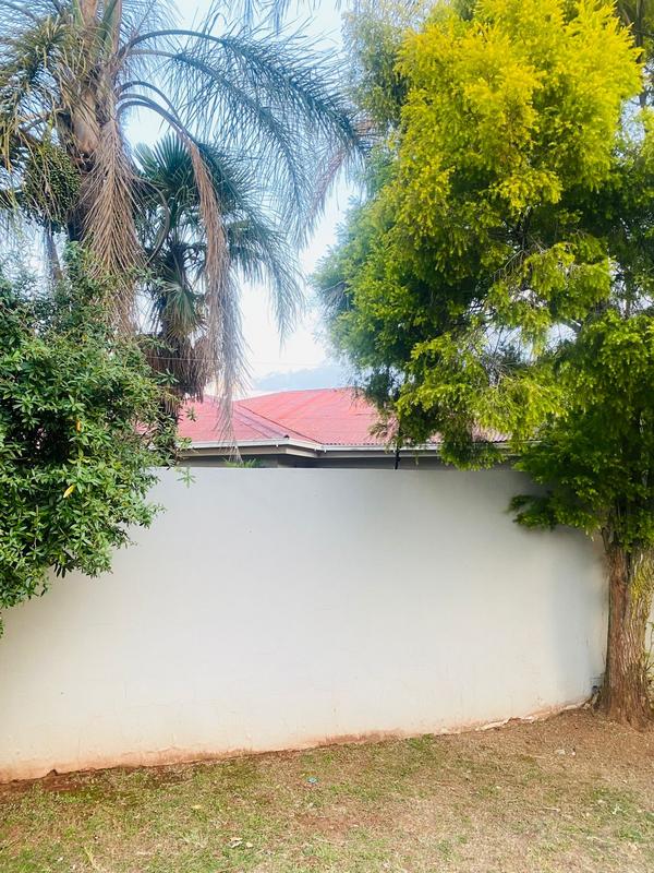 To Let 3 Bedroom Property for Rent in Primrose Hill Gauteng