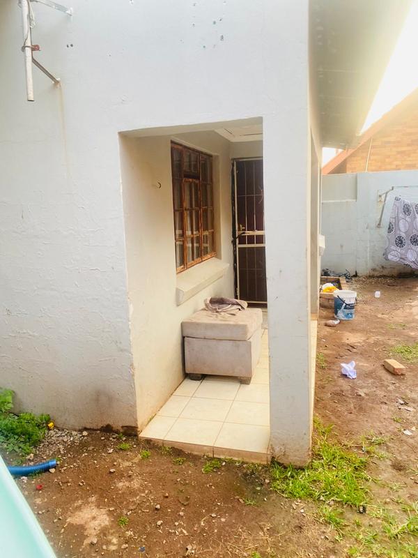 To Let 3 Bedroom Property for Rent in Primrose Hill Gauteng