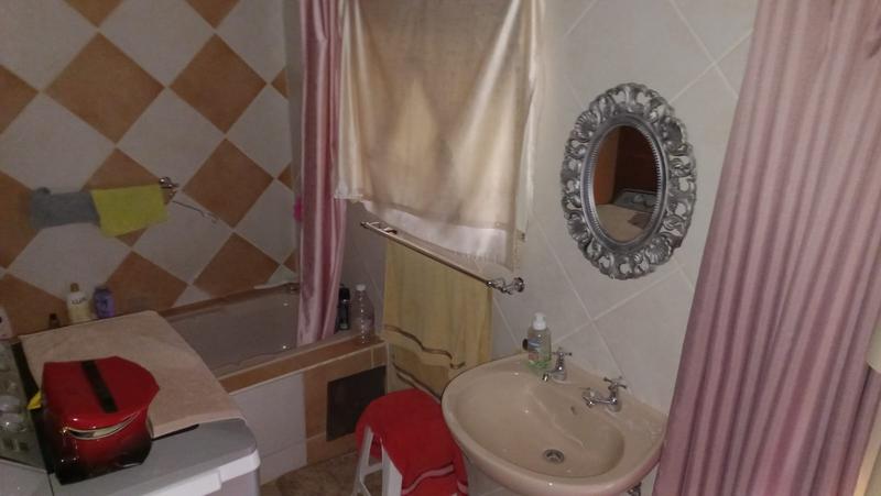 To Let 1 Bedroom Property for Rent in Pretoria Gardens Gauteng