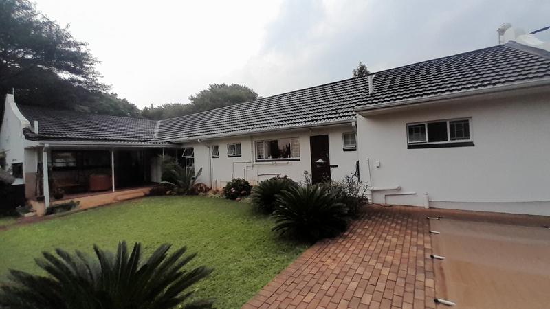 10 Bedroom Property for Sale in Andeon AH Gauteng