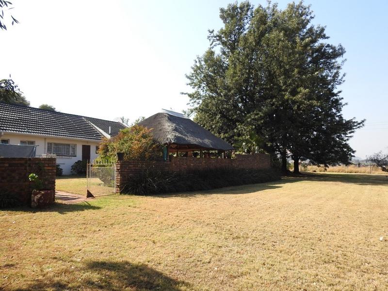 10 Bedroom Property for Sale in Andeon AH Gauteng