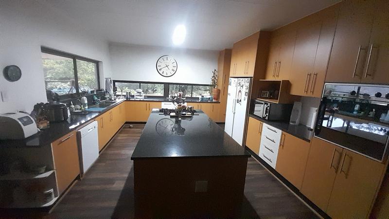 10 Bedroom Property for Sale in Andeon AH Gauteng