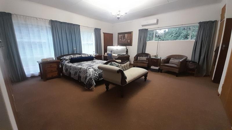 10 Bedroom Property for Sale in Andeon AH Gauteng