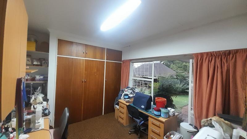 10 Bedroom Property for Sale in Andeon AH Gauteng