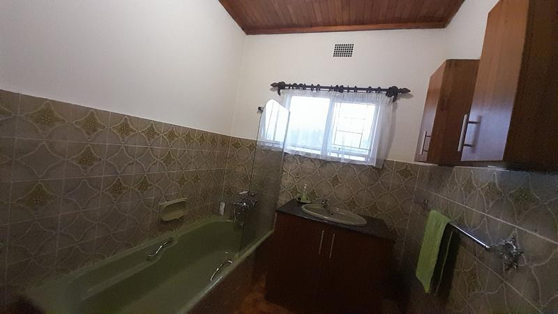 10 Bedroom Property for Sale in Andeon AH Gauteng