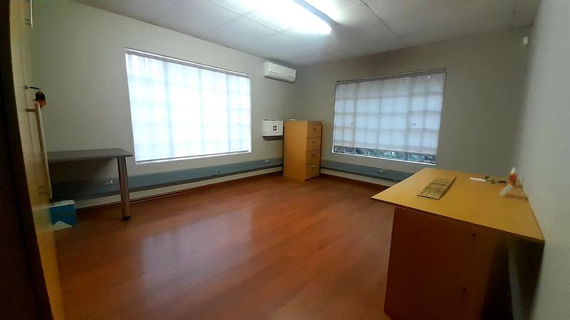 10 Bedroom Property for Sale in Andeon AH Gauteng