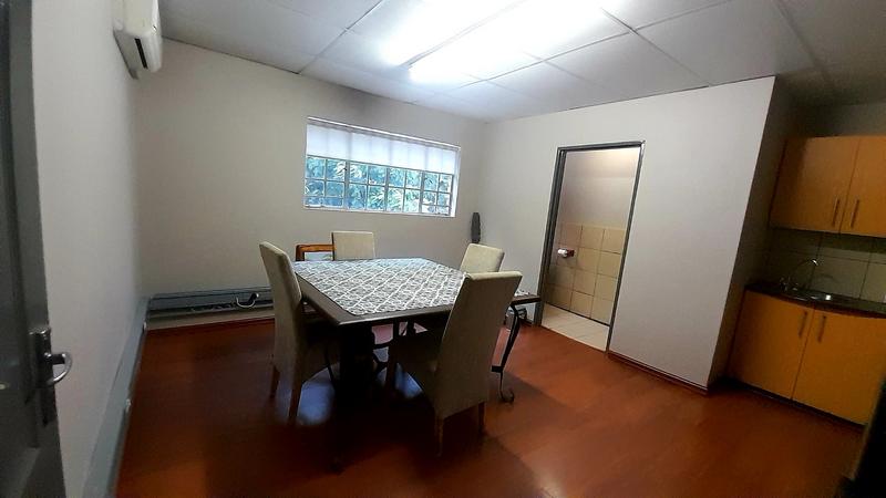 10 Bedroom Property for Sale in Andeon AH Gauteng