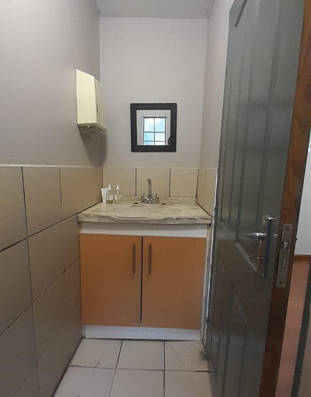 10 Bedroom Property for Sale in Andeon AH Gauteng