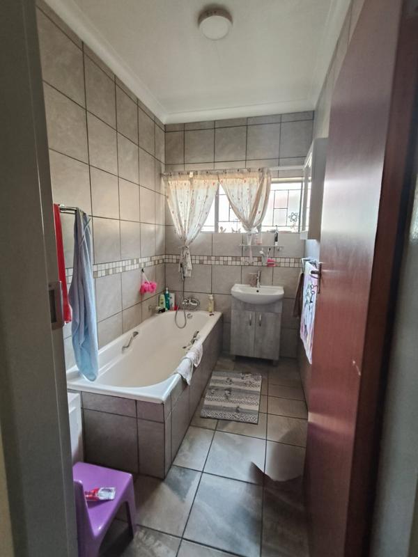3 Bedroom Property for Sale in Booysens Gauteng