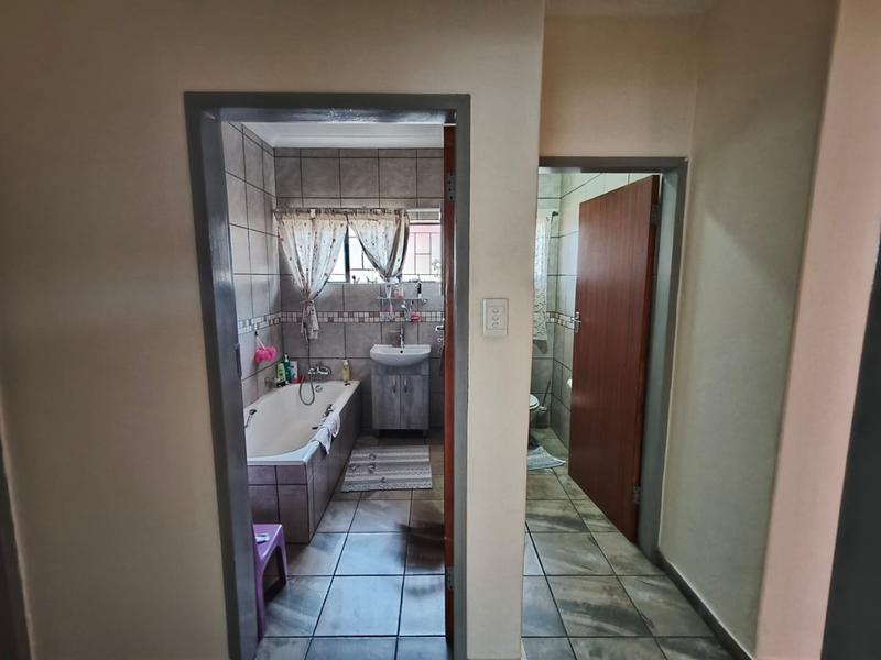 3 Bedroom Property for Sale in Booysens Gauteng