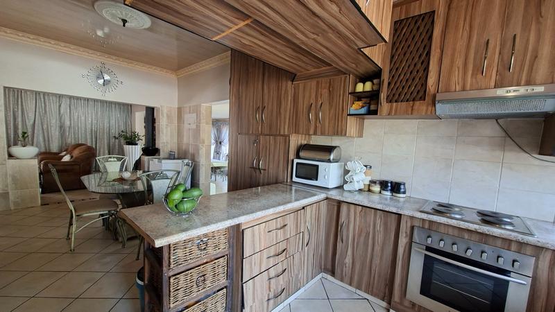 4 Bedroom Property for Sale in Booysens Gauteng